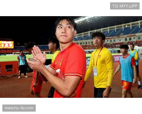 徐州球员踏上西班牙留洋之路 持续探索与挑战足球梦想 徐州球员踏上西班牙留洋之路 持续探索与挑战足球梦想